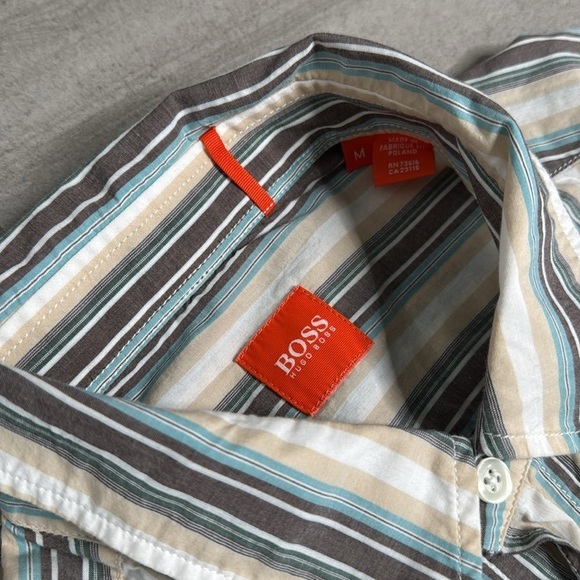 Hugo Boss Brown and Blue Casual Button Down Shirt - Picture 8 of 9
